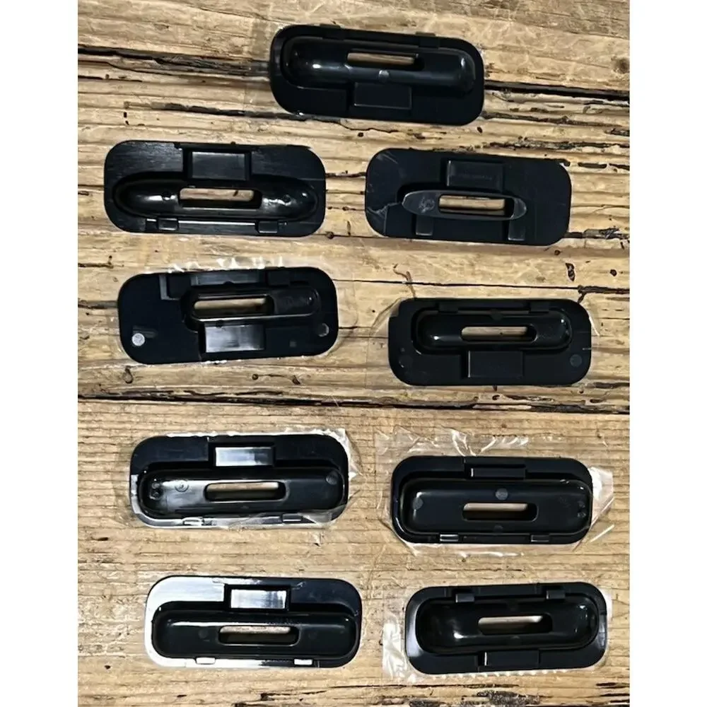 iPhone iHome Plastic Adapter Pieces 9 bundle NWT